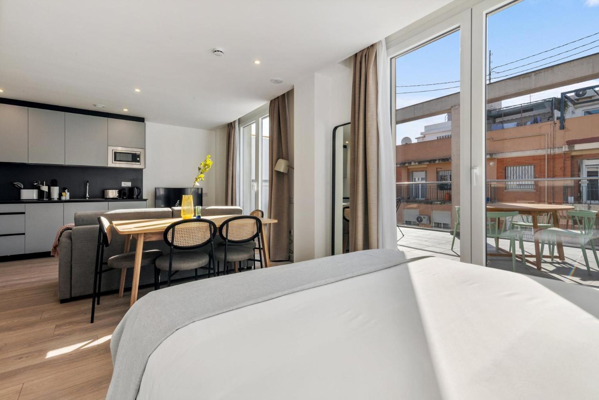 Limehome Valencia Carrer Del Pare Palau I Quer מראה חיצוני תמונה