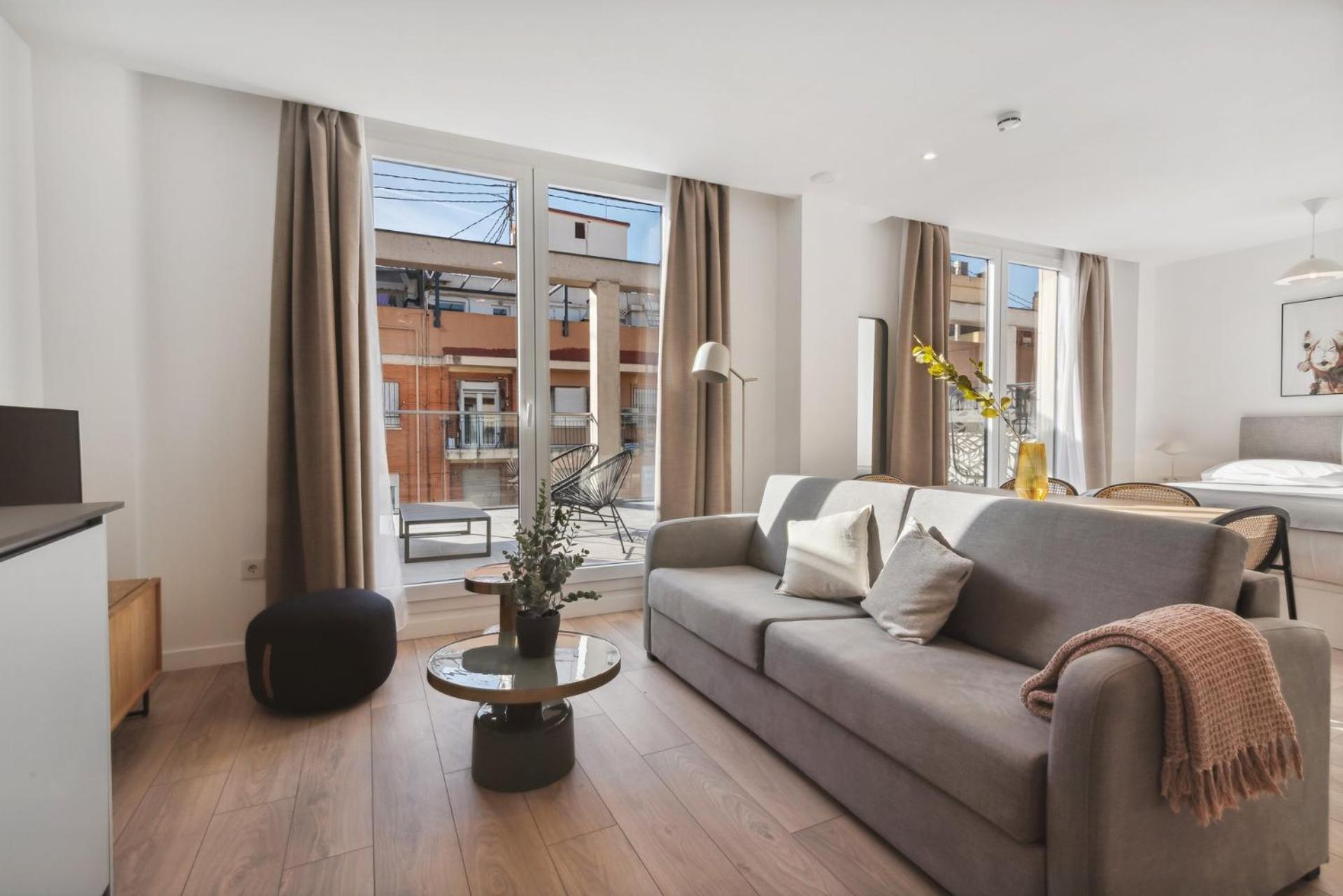 Limehome Valencia Carrer Del Pare Palau I Quer מראה חיצוני תמונה