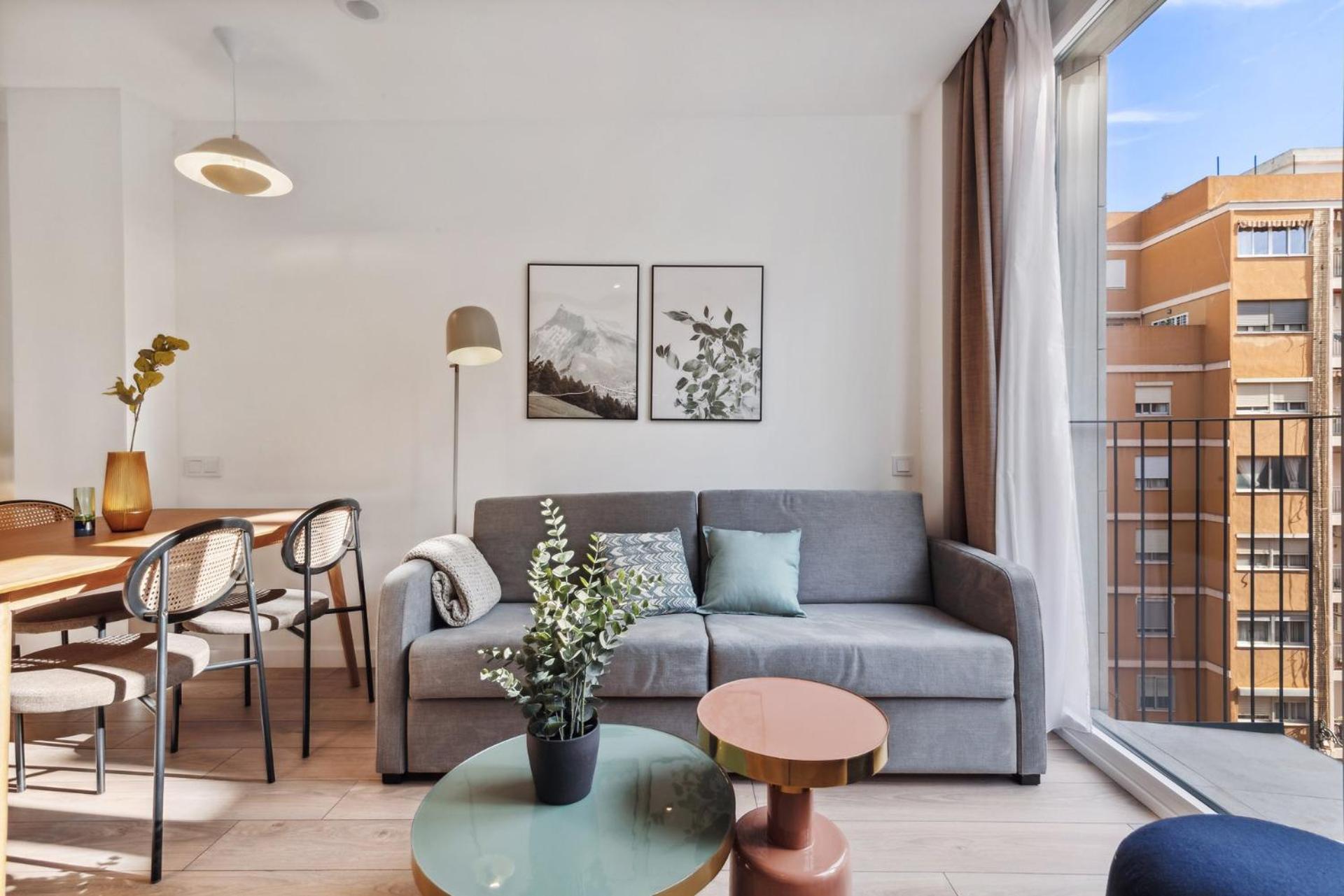 Limehome Valencia Carrer Del Pare Palau I Quer מראה חיצוני תמונה