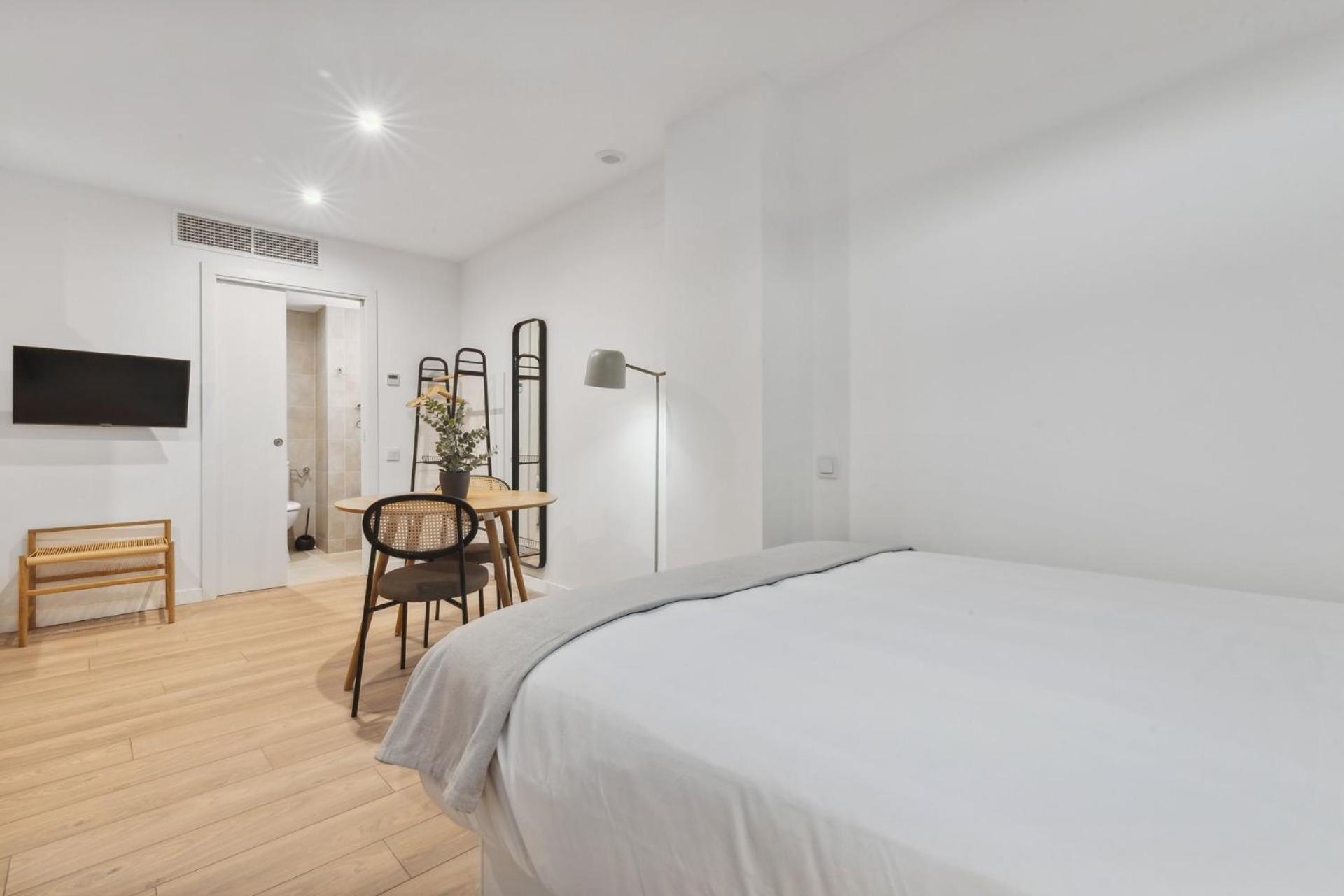 Limehome Valencia Carrer Del Pare Palau I Quer חדר תמונה